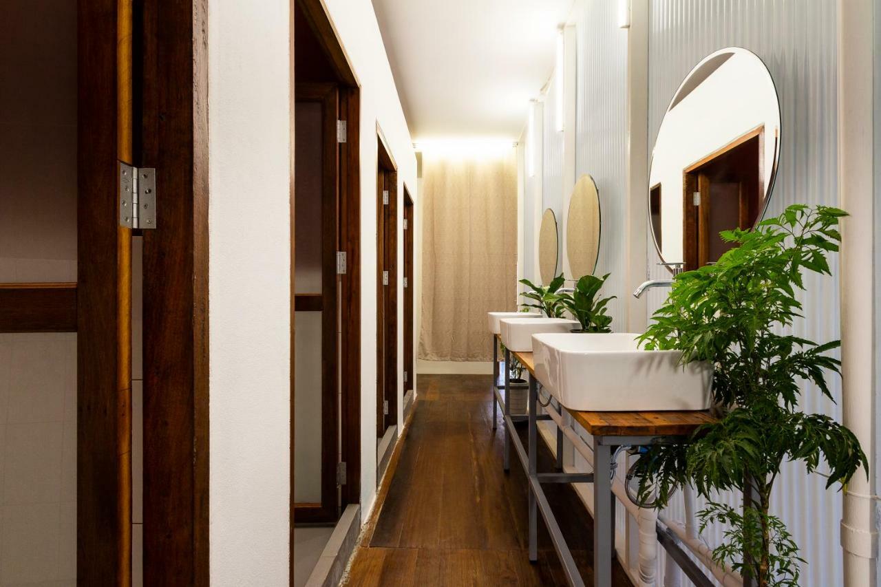 Bed and Breakfast The Localist Chiangmai (Adults Only) Chiang Mai Exterior foto